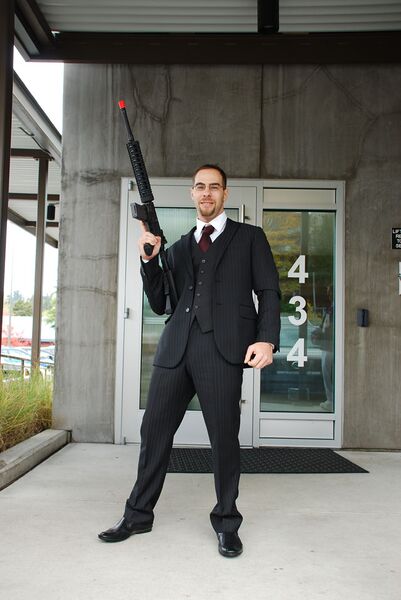 Fichier:BWU Safety first.jpg
