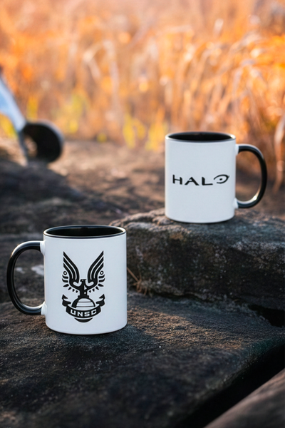 Fichier:Halo UNSC Badge Mug.png