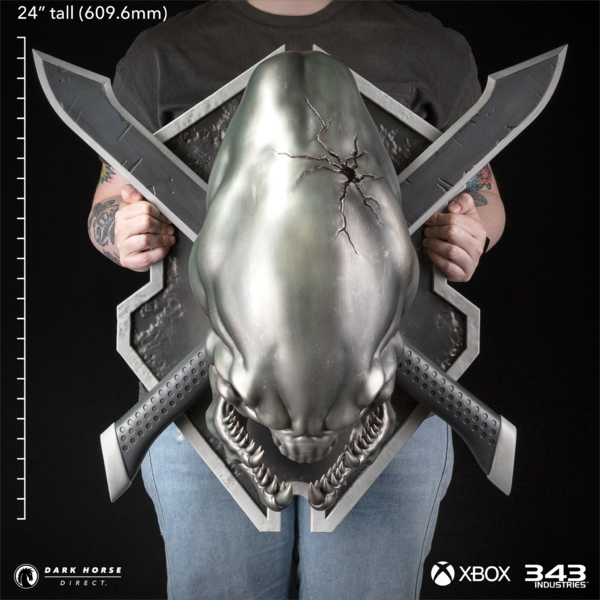 Fichier:Dark Horse Halo Legendary Wall Mount.png