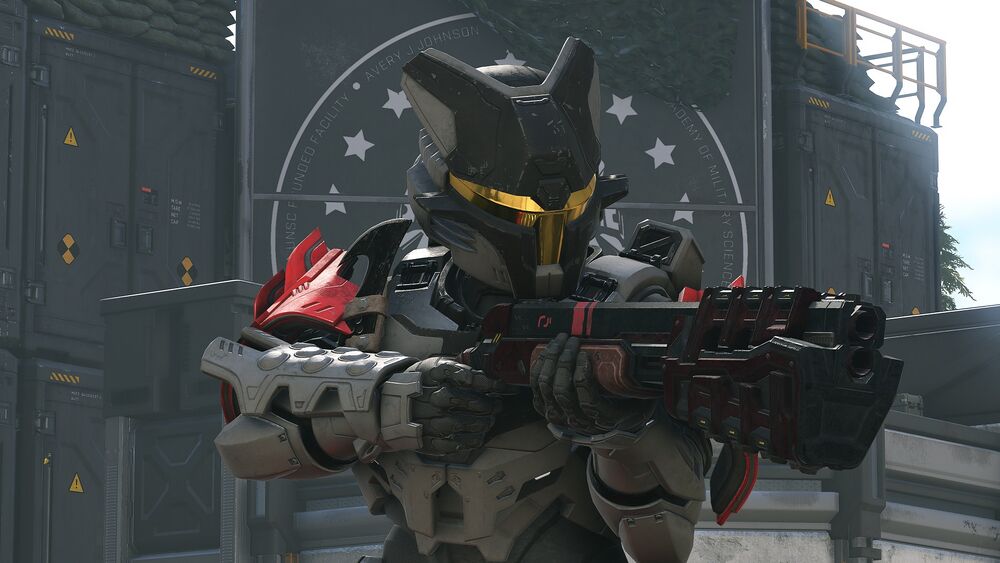 Halo Infinite screenshot of a Spartan in Ilsa Zane's armor wielding a Mutilator